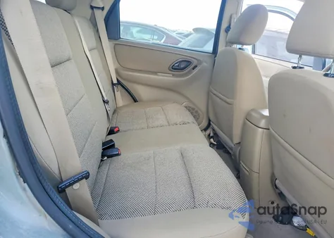 2005 Ford Escape Xlt из США, поврежденный, VIN 1FMYU93135KA16362